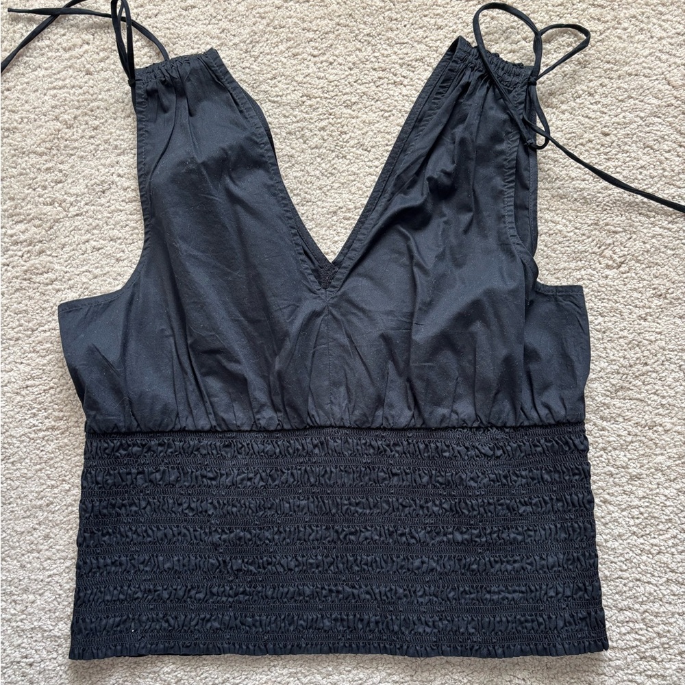 Old Navy Black Sleeveless Top